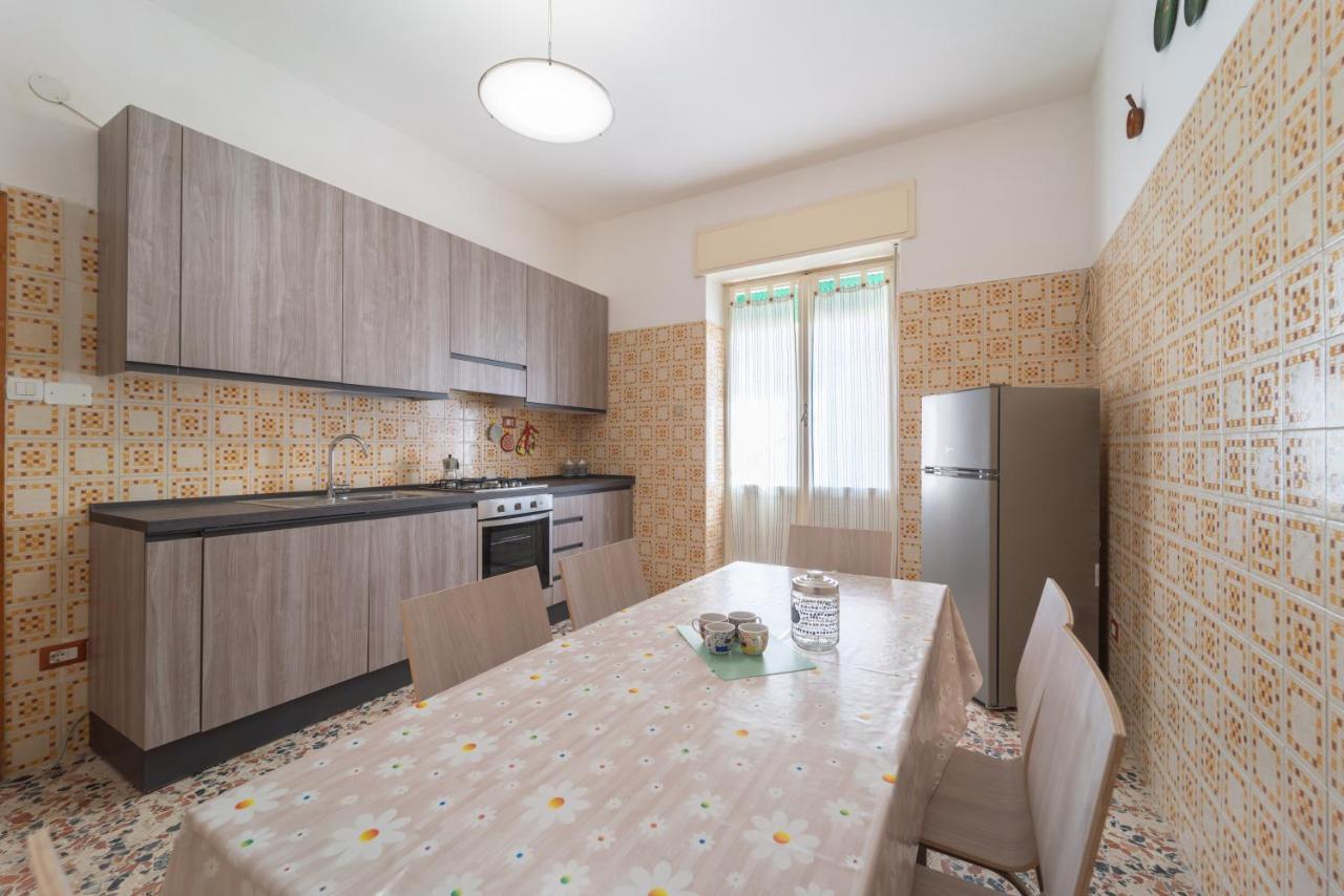 Happy Home Альгеро Екстер'єр фото